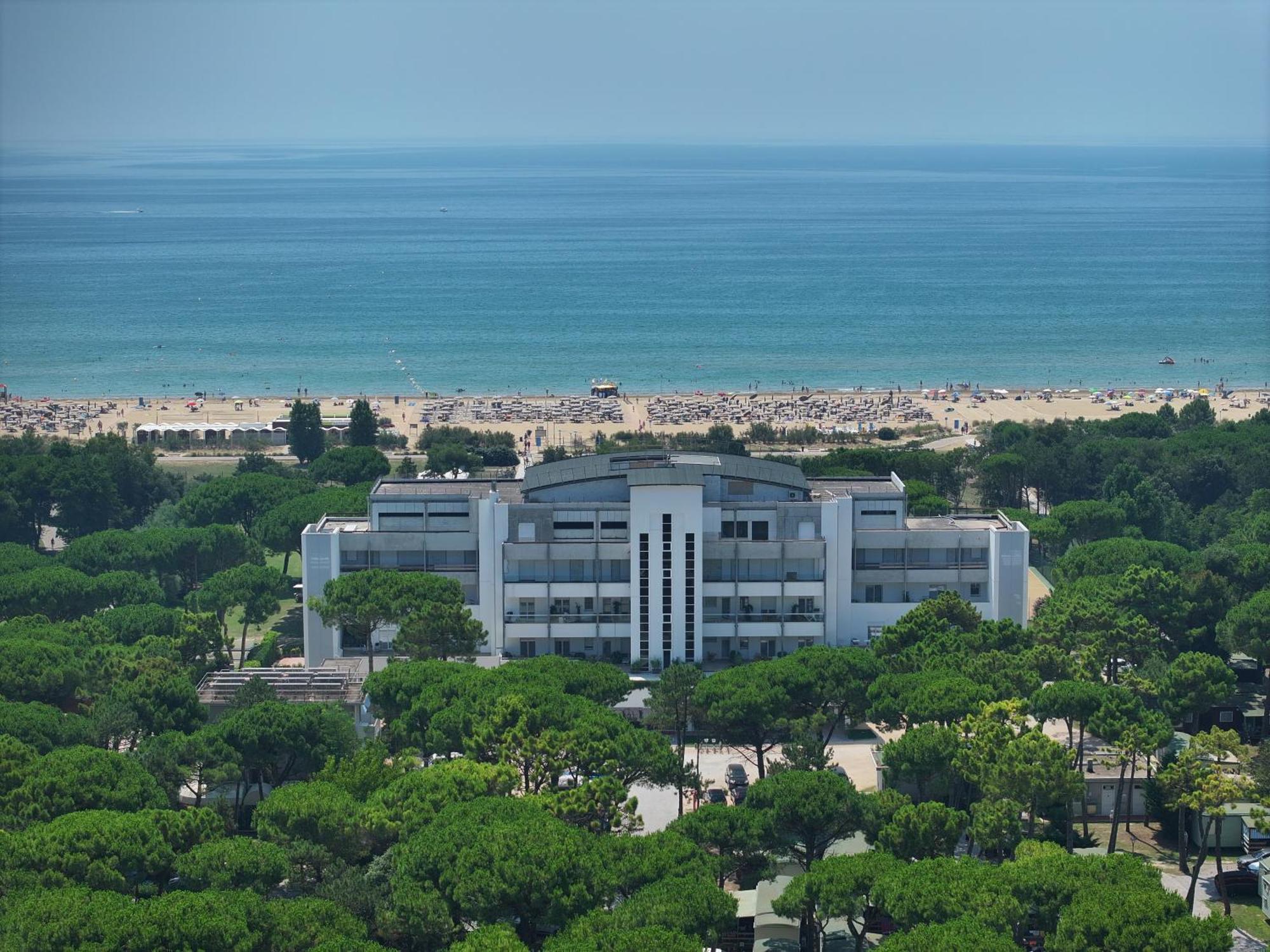 Il Tridente Hotel Bibione Kültér fotó