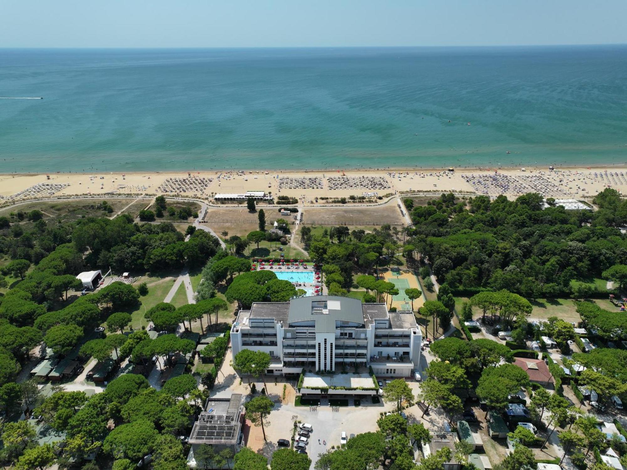 Il Tridente Hotel Bibione Kültér fotó