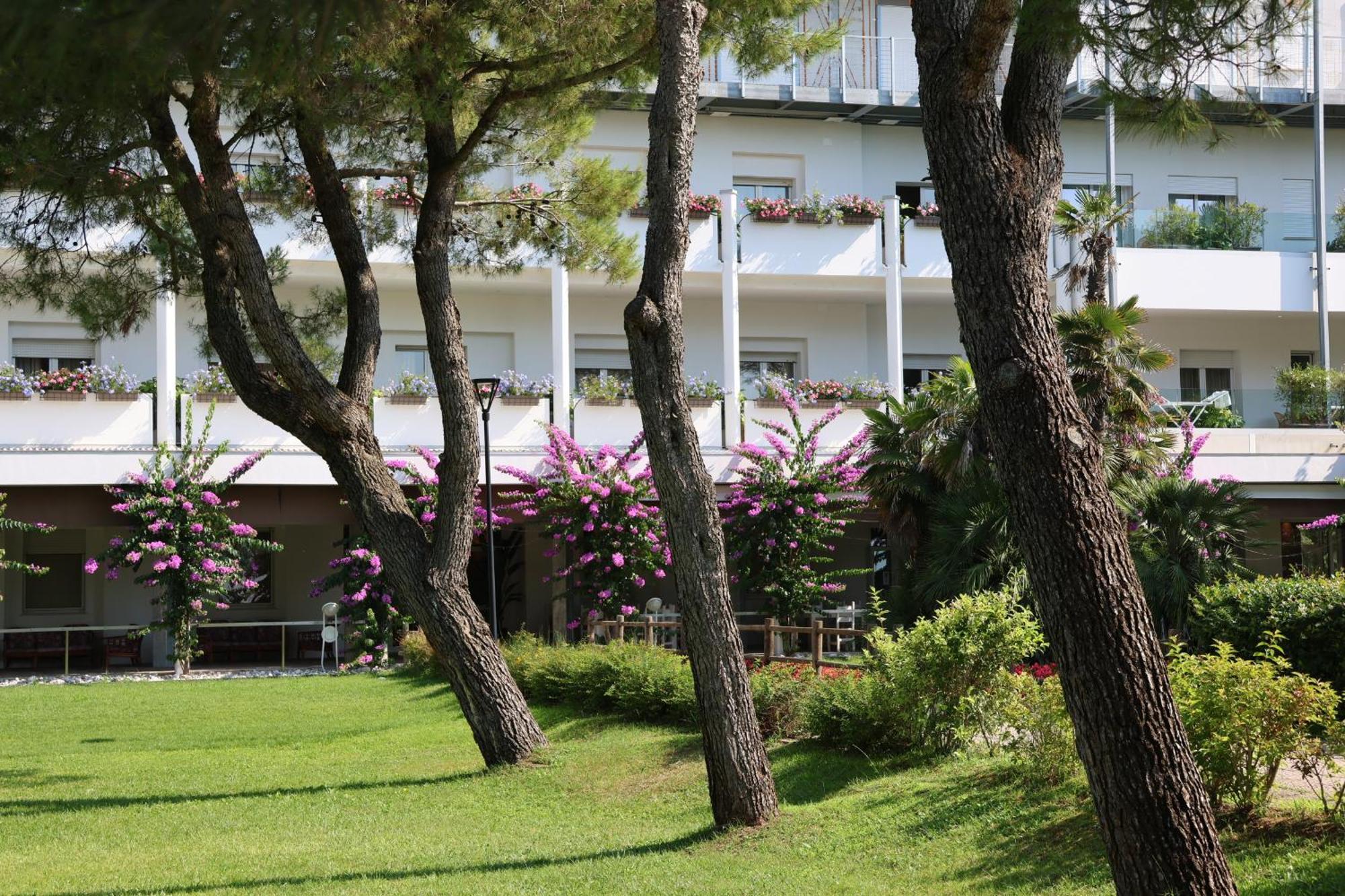 Il Tridente Hotel Bibione Kültér fotó